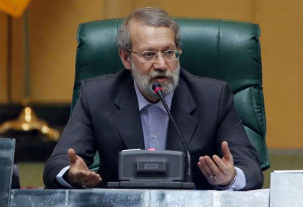 لاریجانی: «فساد فساد» کردن برخی درباره مجلس چیزی جز ورژن جدید «بگم بگم» نیست