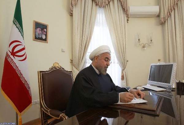 پیام تسلیت روحانی به نخست وزیر پاکستان در پی سقوط یک فروند هواپیمای مسافربری این کشور