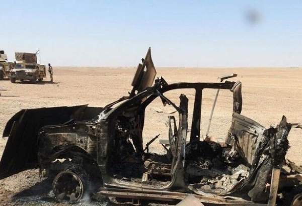 انهدام خودروها و مخفیگاه داعش در نزدیکی مرز عراق و سوریه