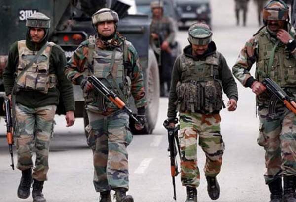مقبوضہ کشمیر؛ قابض بھارتی فوج کی فائرنگ سے 3 نوجوان شہید