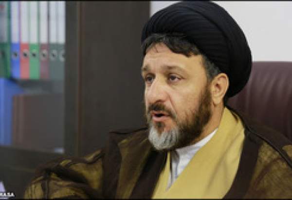 شورای عالی حوزه در دوره جدید مطالبات رهبر انقلاب و مراجع را سرلوحه کار قرار دهد
