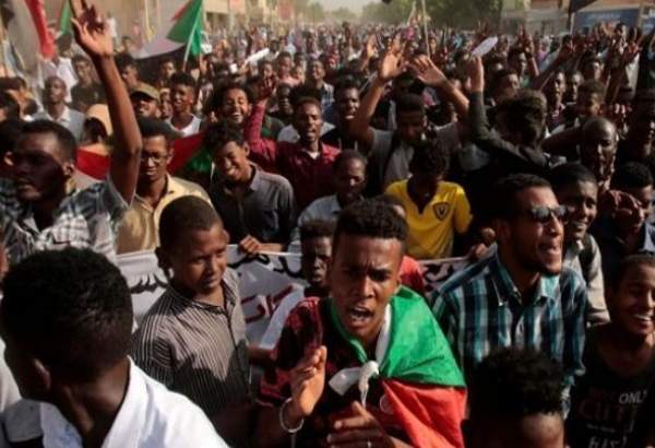 تظاهرات مردم سودان برای «اصلاح مسیر انقلاب»