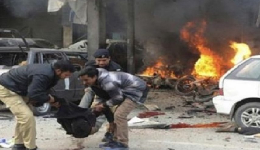 مقتل وأصابة 14 مدنيا بينهم نساء وأطفال إثر انفجارعبوة ناسفة  في سيارة بإقليم غزني