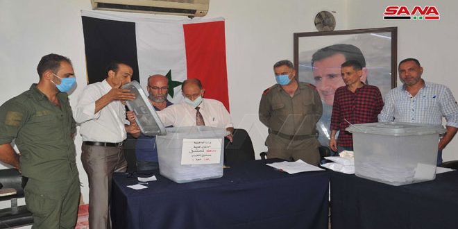 عمليات فرز الأصوات تتواصل  في سوريا بعد إغلاق صناديق الاقتراع لانتخابات مجلس الشعب