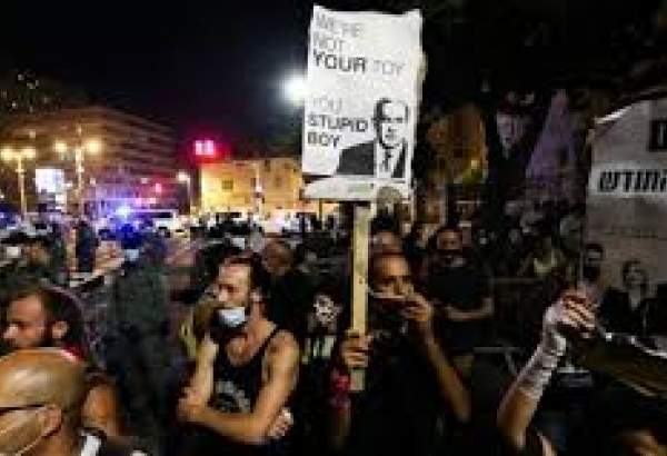 Israeli protesters voice anger at Netanyahu mismanagement of coronavirus, corruption