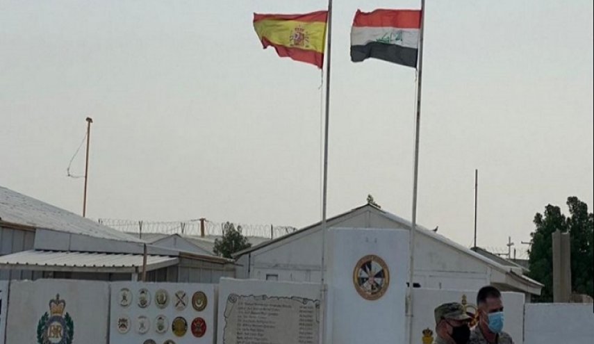القوات الإسبانية تغادر العراق بعد تسليم معسكر بسماية