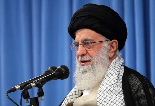 Leader iranien: On peut écrire de nombreux livres sur les crimes des armées des puissances arrogantes