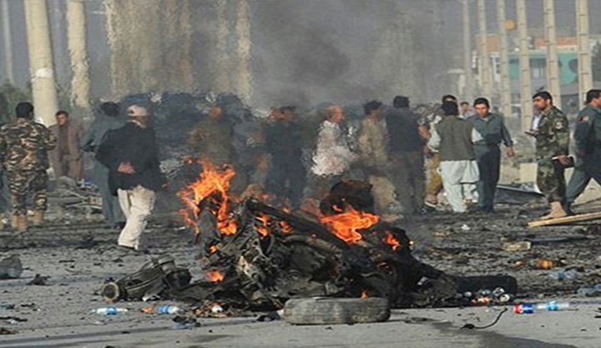 مقتل 5 من الشرطة الافغانية في انفجار سيارة غربي افغانستان