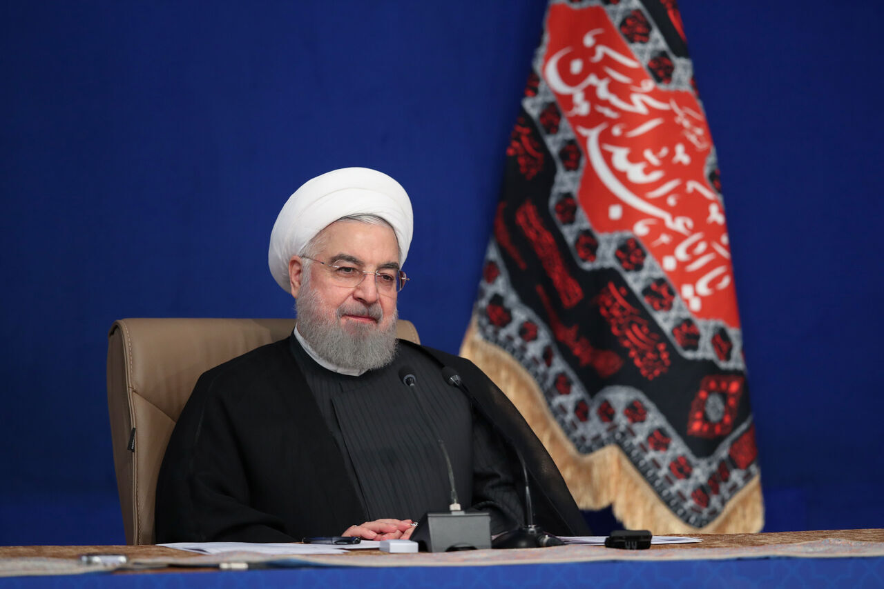 روحاني : استطاعت مناجمنا وبتروكيماوياتنا أن تحل محل صادرات النفط