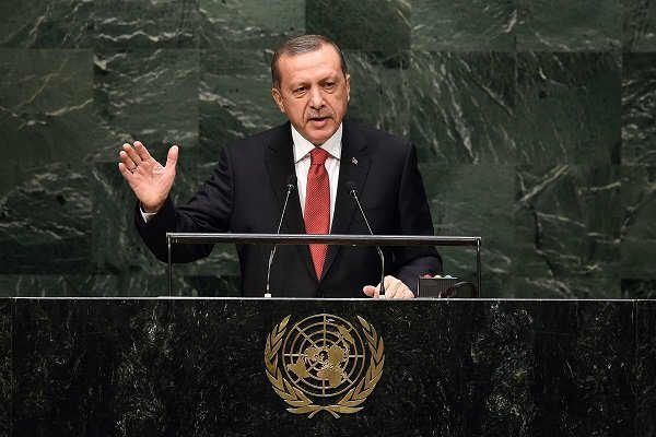 أردوغان : قضية برنامج إيران النووي يجب أن تحل بالحوار والدبلوماسية