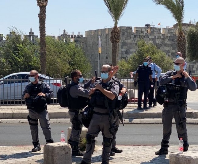شرطة الاحتلال تمنع المقدسيين من الوصول للمسجد الأقصى لأداء صلاة الجمعة