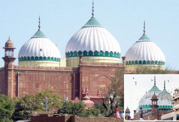 انتہا پسند ہندوؤں کا تاریخی شاہی مسجد پر مندر قائم کرنے کا دعویٰ دائر،
