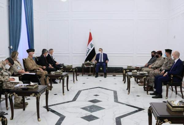 بررسی همکاری نظامی در دیدار وزیر دفاع ایتالیا با نخست وزیر عراق