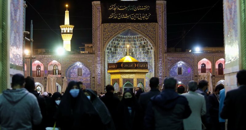 المدن الإيرانية وخاصة مدينتي مشهد وقم  تشهد احياء ذكرى رحيل الرسول الاعظم (ص)