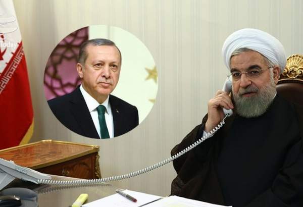 ایران اور ترکی کے تعلقات، پڑوسی ممالک کے لئے نمونہ ہیں۔ روحانی