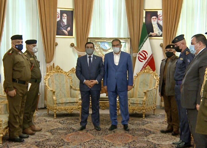 شمخاني :  التعاون الدفاعي والامني بين ايران والعراق يضمن الامن والاستقرار في المنطقة