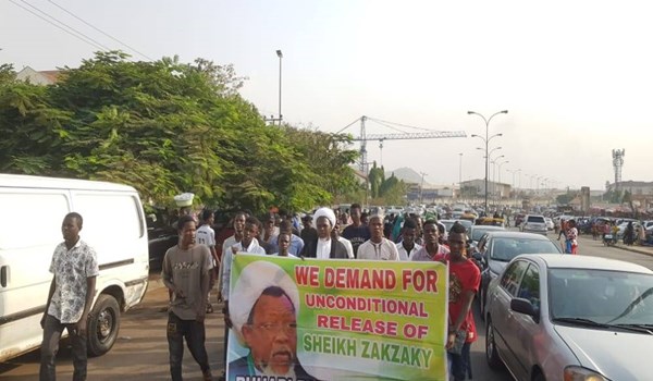 استمرار تظاهرات احتجاجية لانصار الشيخ زكزاكي في العاصمة النيجيرية