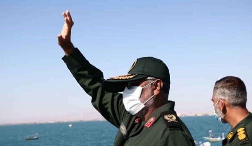 تنكسيري : الاستعراض البحري يوجه رسالة السلام والصداقة في سواحل الخليج الفارسي وبحر عمان