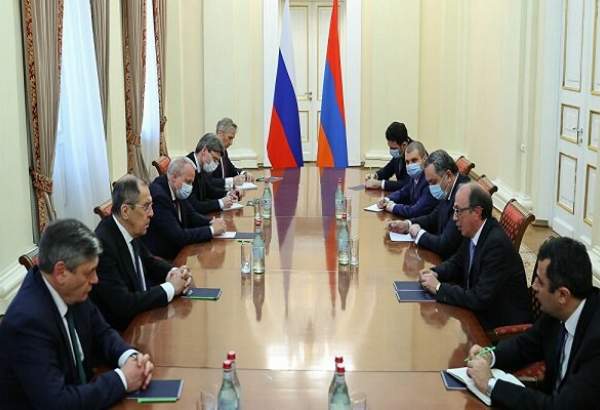 وزرای خارجه روسیه و ارمنستان درباره مسئله قره باغ دیدار و گفتگو کردند