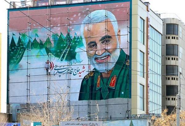 رونمایی از دیوارنگاره شهید سلیمانی در تهران