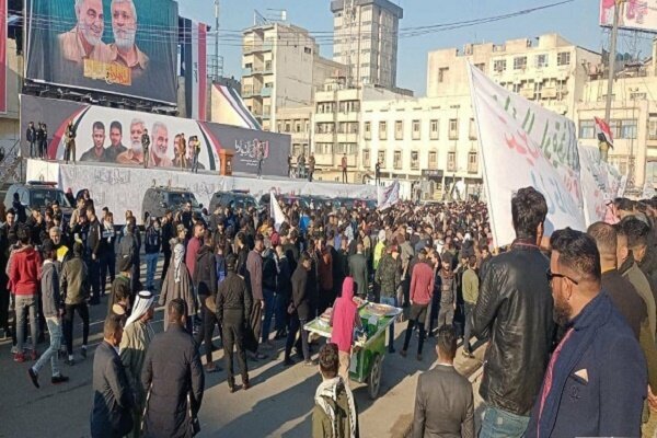 مظاهرة ساحة التحریر(بغداد) تطالب السیادة العراقیة