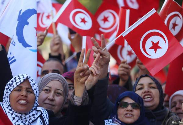 De violentes manifestations de jeunes en Tunisie dans un contexte de crise économique