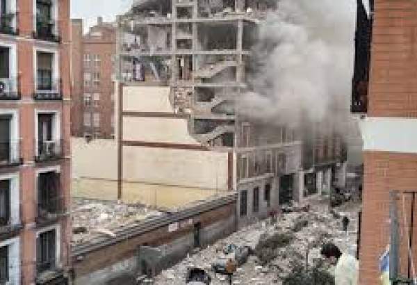 میڈرڈ میں ایک کثیر المنزلہ رہائشی عمارت میں زوردار دھماکہ۔