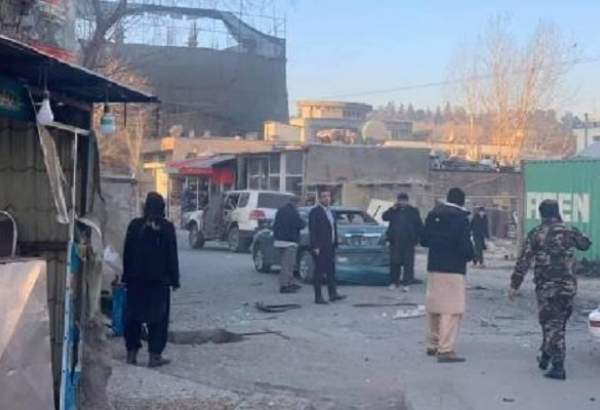 کابل میں اطالوی سفارت خانے کی گاڑی زور دار دھماکے میں تباہ۔