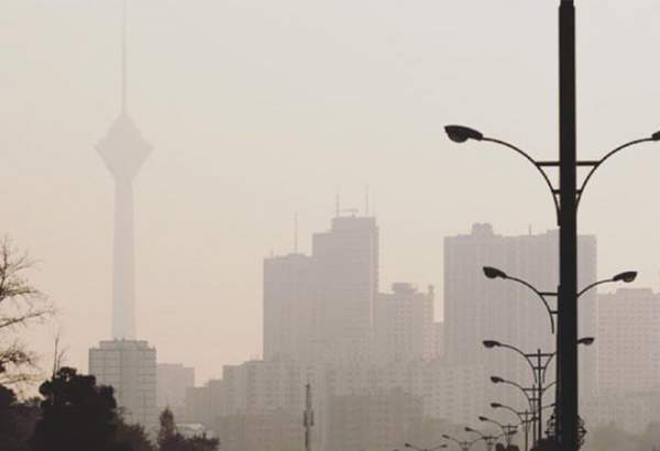 آلودگی هوا در تهران افزایش یافت