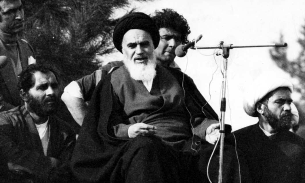 سخنان تاریخی امام خمینی(ره) در بدو ورود به ایران