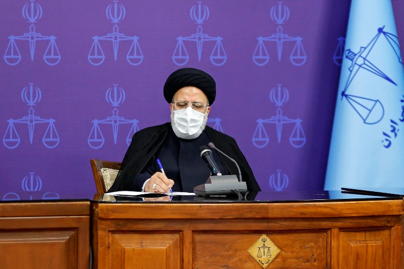 رئيس القضاء الإيراني يشكر العراق شعبا وحكومة على حسن الضيافة