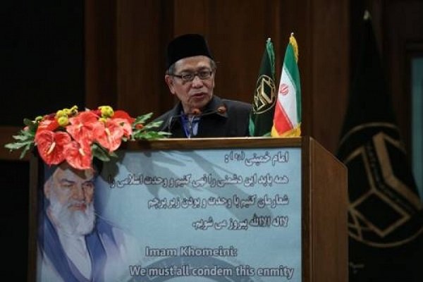 درگذشت جلال الدین رحمت عضو شورای عالی مجمع تقریب در اندونزی  