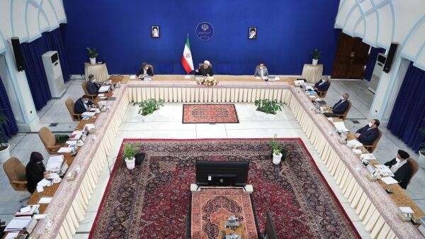 الحكومة الايرانية ترحب  بامر قائد الثورة الاسلامية لتوحيد المواقف تجاه الغاء العقوبات