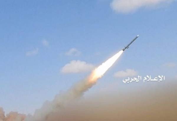 المیادین از حملات موشکی و پهپادی یمن به اهداف حساس در عربستان خبر داد