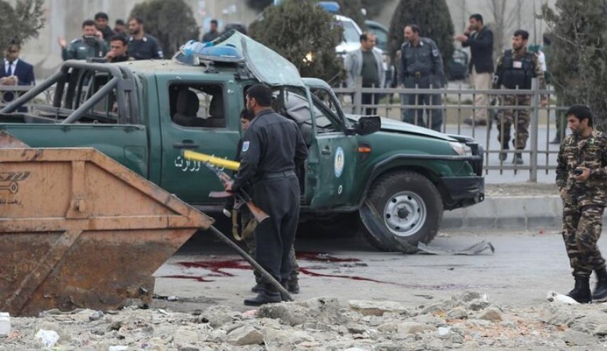 مقتل 3 وإصابة 11 اليوم في تفجير حافلة حكومية أفغانية في كابول