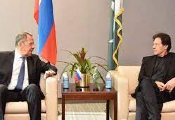 پاکستانی وزیر اعظم کی روسی وزیر خارجہ سے ملاقات