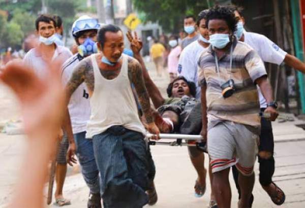 میانماری فوجیوں کی فائرنگ سے 20 مظاہرین ہلاک