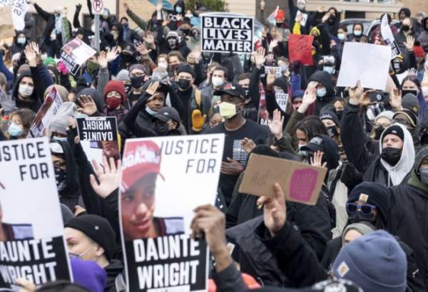 امریکہ میں سیاہ فارم نوجوان کے قتل کے خلاف احتجاج