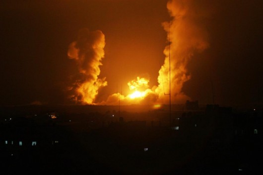 طائرات الاحتلال تقصف فجر السبت أهدافا في القطاع غزة