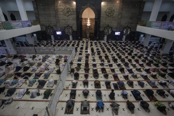 Muslims across globe mark holy month of Ramadan 3 (photo)  