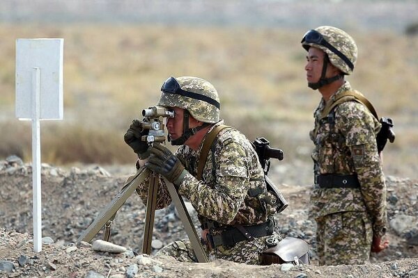 انسحاب القوات العسكرية الطاجيكية والقرغيزية من حدودهما المشتركة