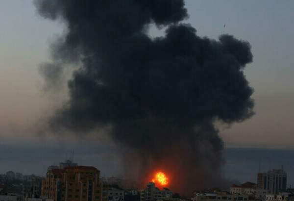 Israeli jets target Gaza homes, lands in new wave of strikes