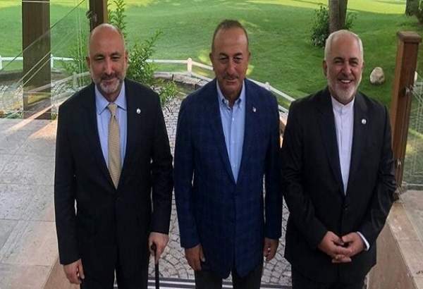 Les ministres des Affaires étrangères iranien, turc et afghan se rencontrent à Antalya