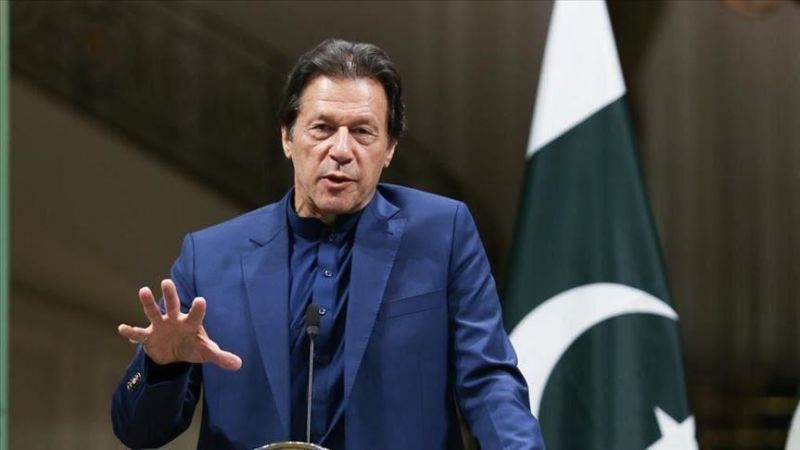 عمران خان : لم تستطع امريكا ، أن تكسب الحرب من داخل أفغانستان بعد 20 عاما