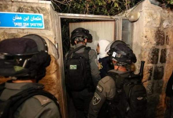 Israeli extremist MPs storm Palestinian homes in Sheikh Jarrah