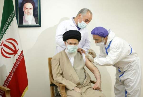 Supreme Leader receives first dose of Iranian-made COVID vaccine