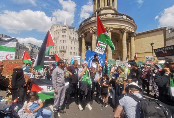 تظاهرات مخالفان نژادپرستی و طرفداران فلسطین در انگلیس