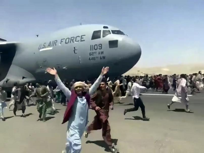 فرودگاه کابل در تصرف کامل طالبان