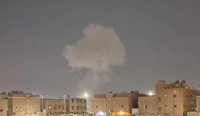 دوي انفجار كبير بمناطق نفطية وعسكرية  بالدمام في العمق السعودي