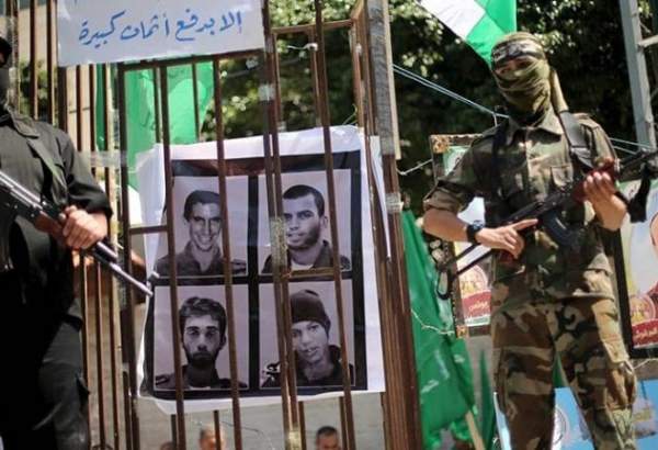 حماس کے ساتھ  صیہونی حکومت قیدیوں کے تبادلے میں دلچسپی